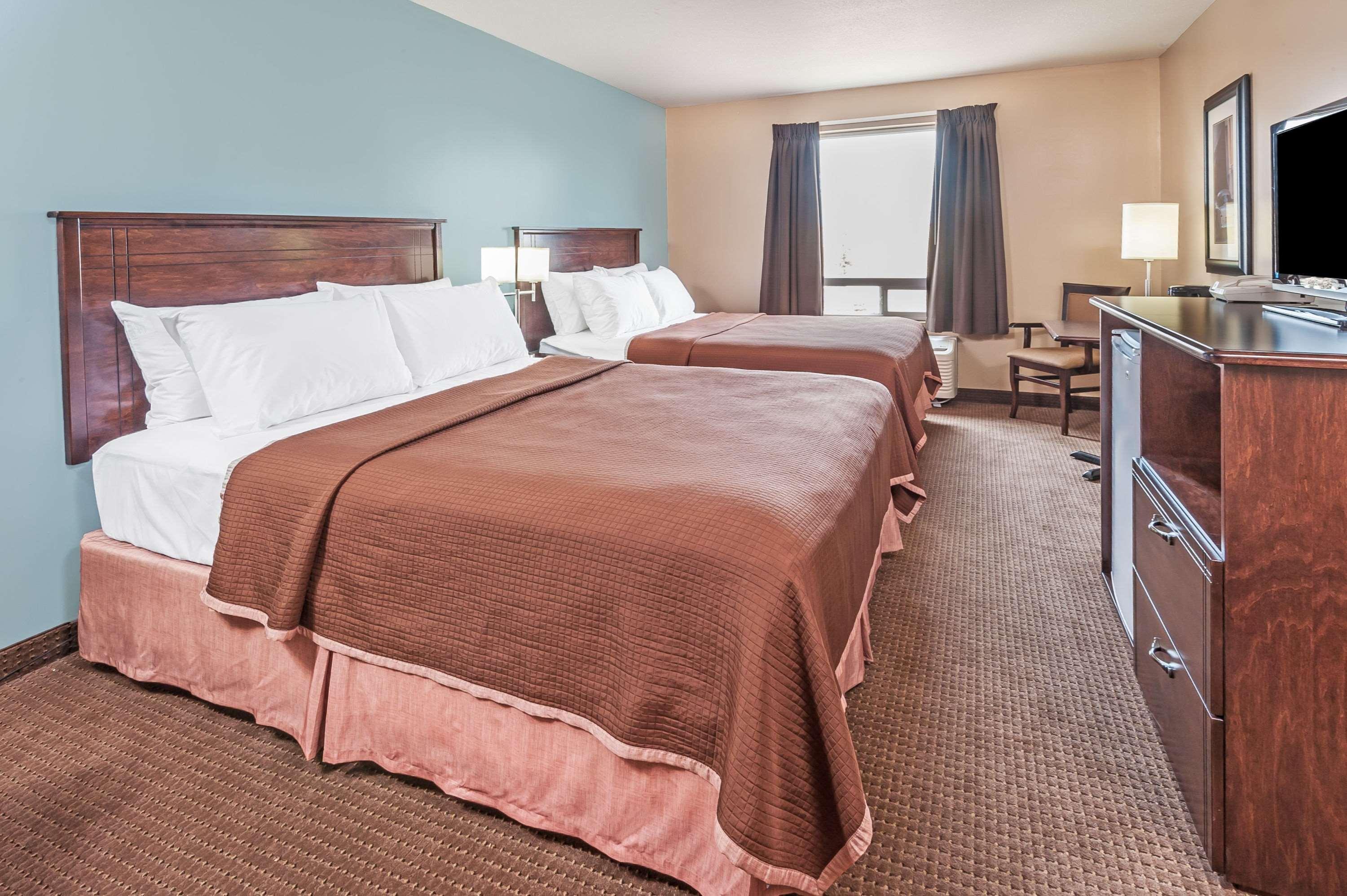 מלון Super 8 By Wyndham Edmonton South מראה חיצוני תמונה