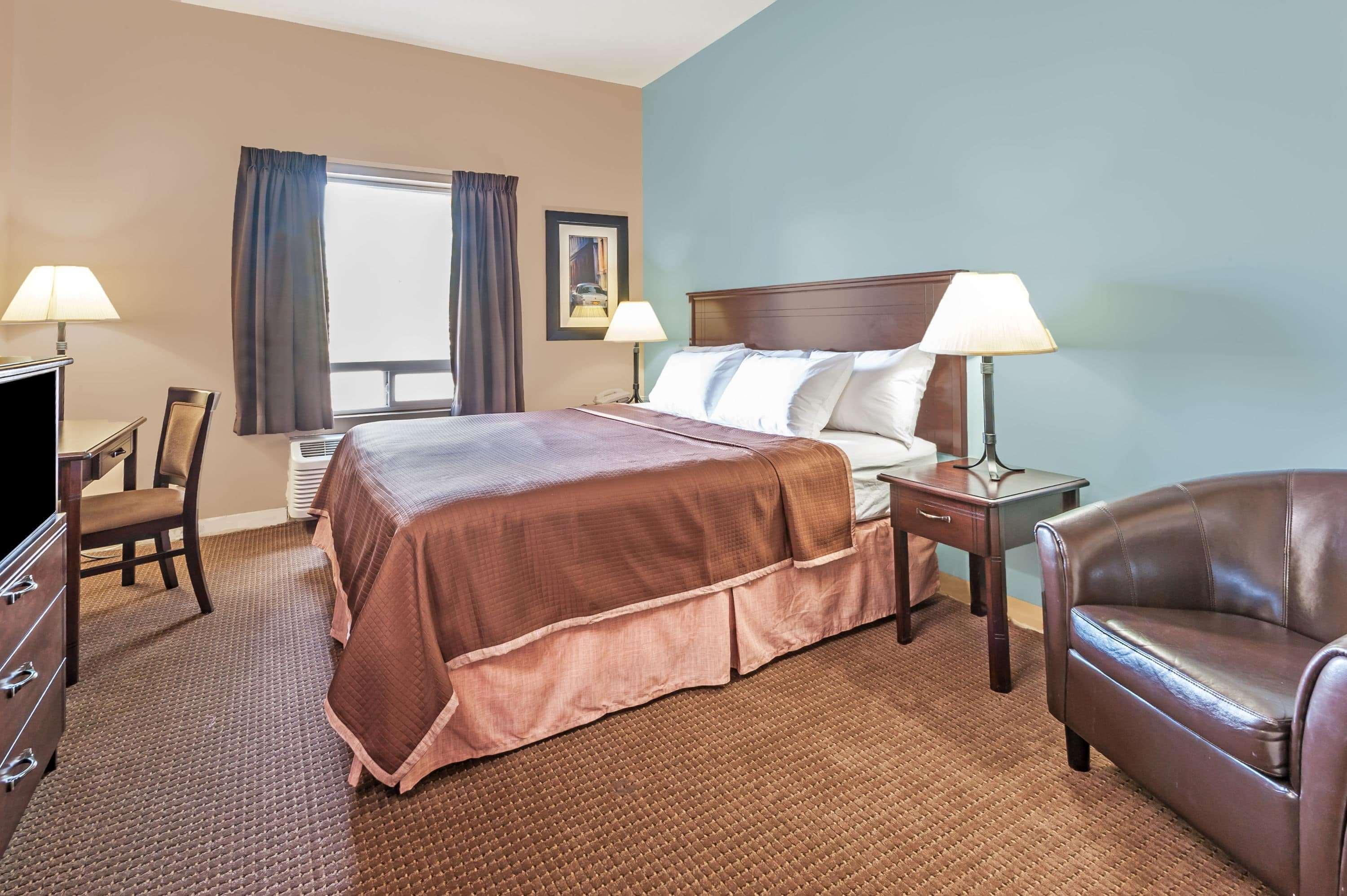 מלון Super 8 By Wyndham Edmonton South מראה חיצוני תמונה