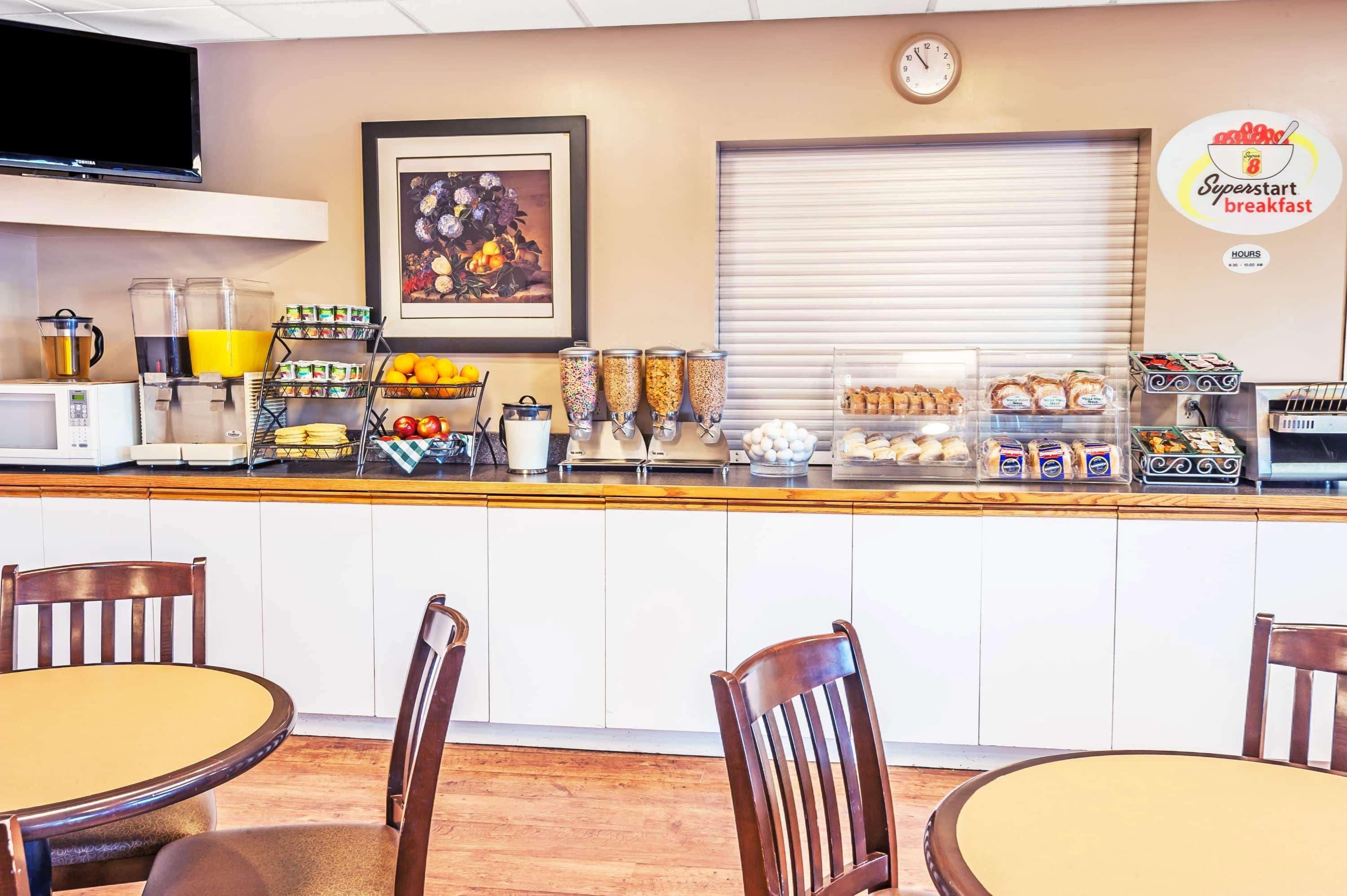 מלון Super 8 By Wyndham Edmonton South מראה חיצוני תמונה